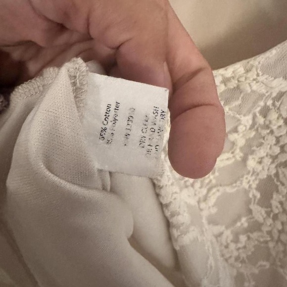 Show me your mumu Farmhouse cottagecore Cream Lace low back short sleeve blouse - Picture 5 of 6